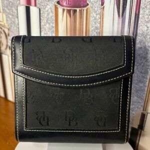Dooney & Bourke Vintage Compact Black Leather Wallet